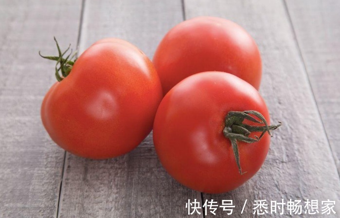 西红柿|怎么辨别出打了“激素”的西红柿看一个部位轻松避开，别买错了