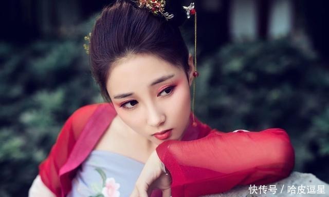 乾隆一上联:“昨日黄花闺女”,美女一下联,堪称千古绝对