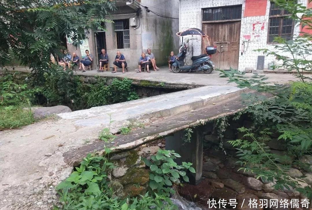 探秘青龙山村4:许多村的夹石被毁了,为何此村的夹石却能幸存?