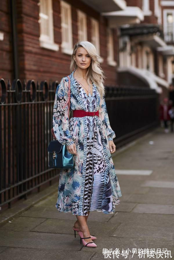 朋克 不管女人什么年龄,这五种连衣裙在流行也别穿,颜好也没用!