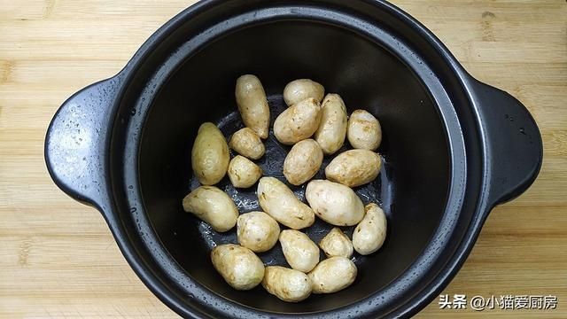  2克|教你做非常简单的砂锅焖草鱼，不用煎也不用油炸，好吃特下饭