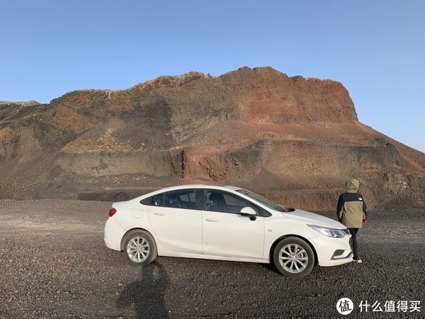  周末|东航随心飞-------呼和浩特、乌兰察布火山周末游