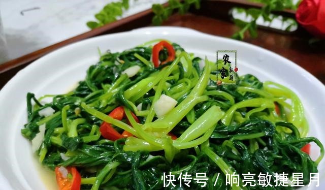 绿叶菜|别拿绿叶菜不当大餐，正当季虫害少，简单一炒碧绿脆嫩营养又好吃！