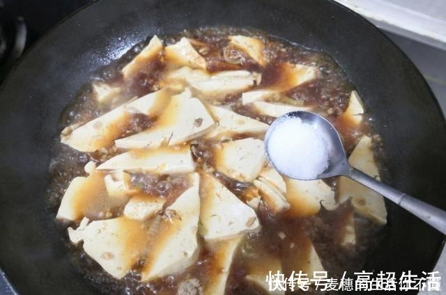 豆腐|嫩滑下饭，咸香味美，我家儿子经常点名吃这菜，拌饭没个够