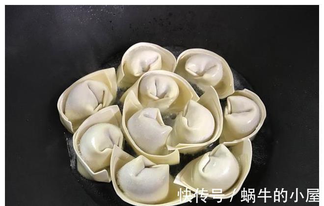 做法|早餐吃它最省事儿，10分钟出锅，色香味俱全，做法简单又好吃