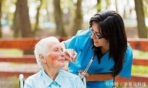 运动障碍|老人有这四种表现要警惕,如果你占了其中一个,马上去看医生!