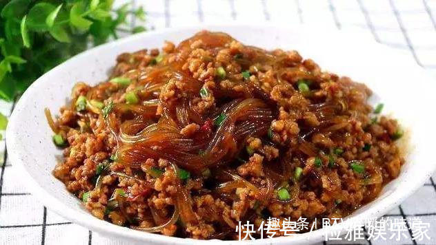 土豆|不到20块，做出4道家常菜，有荤有素还有汤！照着吃太划算