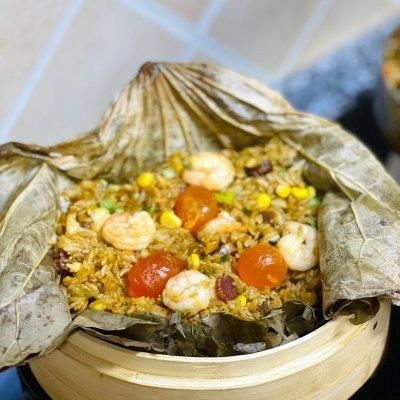米饭|这样的食材超丰富的腊肠荷叶饭你能吃多少？