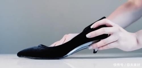 发明“黑科技”高跟鞋,深受女性喜爱,跟着小编瞧瞧有什么特别?