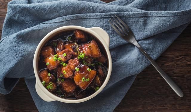 整理|红烧肉的做法大全,整理了23种红烧肉做法,简单、实用、好吃