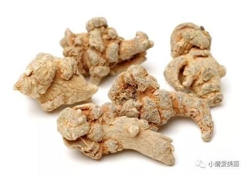 五斤枸杞不抵此物半两，经常泡水喝，补脾肾，平肝火，早看早赚！