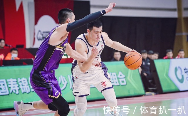 广州男篮|正式走人!广州男篮又清理两位小将,郭士强不讲情面