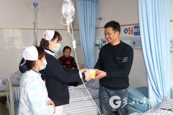 凤冈县中医医院为病人和家属送饺子汤圆|温馨过节 | 饺子