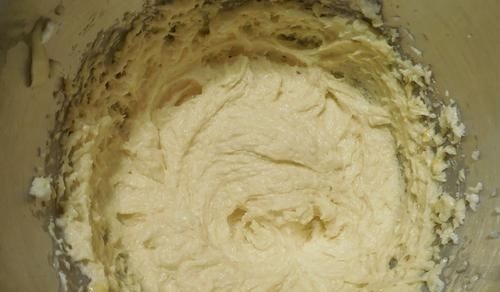 父母眼中的蛋糕VS我们期待收到的蛋糕,吃货我只想正常过个生日