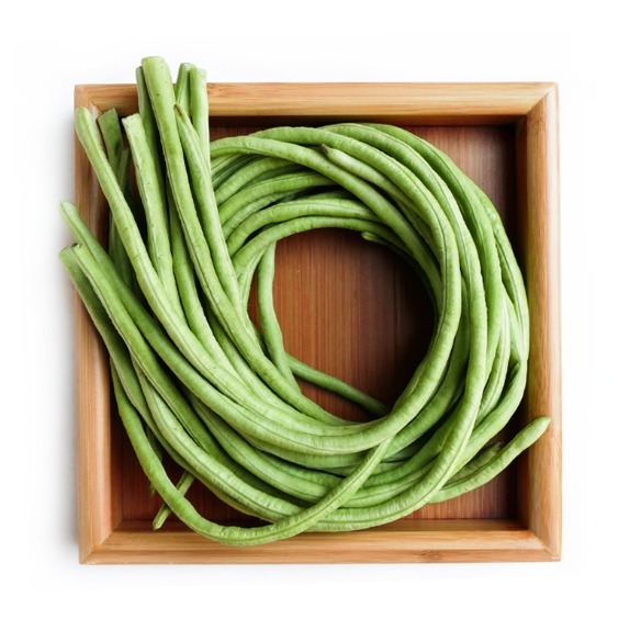 豇豆段|豇豆一炒就变色？教你做法，不焯水不过油，嫩绿又爽脆，还入味