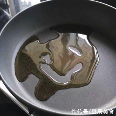 吃光|今天我吃光5碗饭的秘诀是咖喱饭...