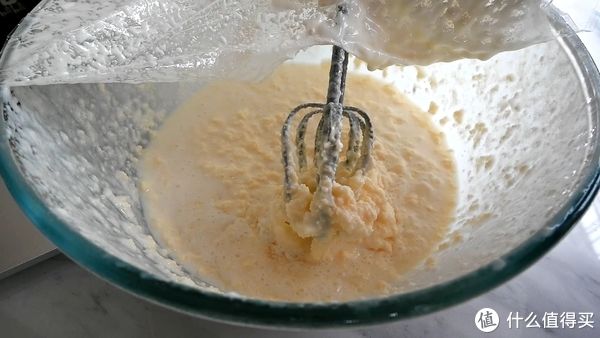 纯手工自制黄油,做法简单详细易操作,做蛋糕、饼干、面包想用就用