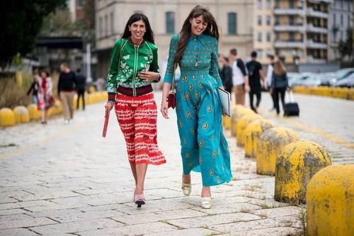 时髦精钟情“配色美学”，这几个流行cp组合，get气质女神