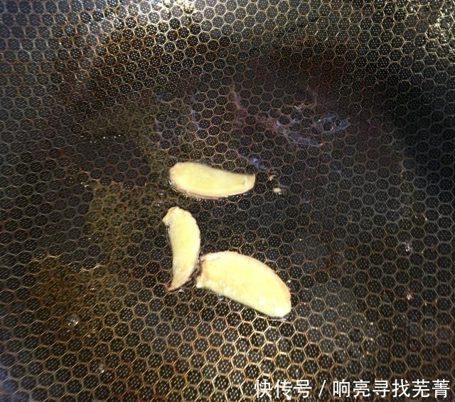 豌豆粒炒虾仁，快手美味小炒，色香味俱全，营养又美味