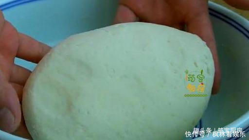 消食|山药别再煲汤了,做成山药饼,健胃消食有营养,绵软香甜真好吃