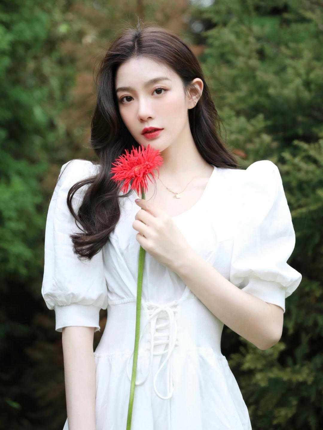 性感|做一个精致的女人，你只需要找对搭配方法，这样穿，谁穿谁好看！