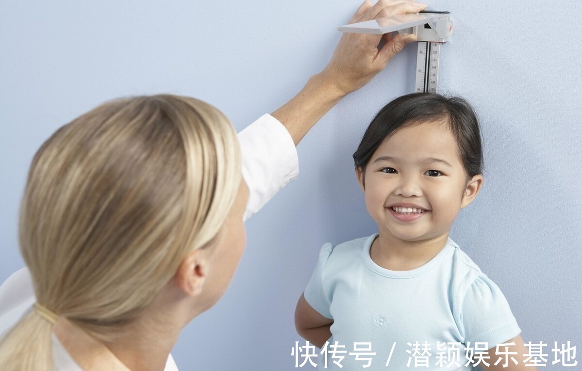 父母|一直长不高的娃,身体若有四种特征,或是“晚长”,父母别太焦虑