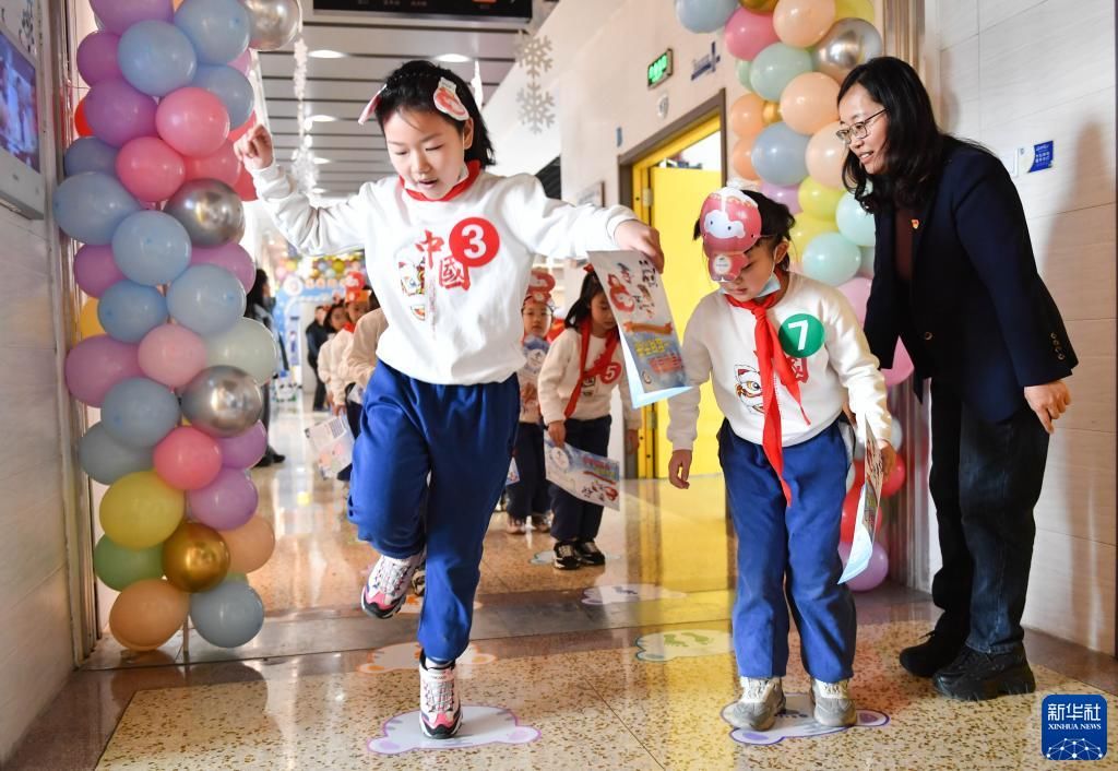 小学生|山西太原：小学生“花式闯关”期末乐考