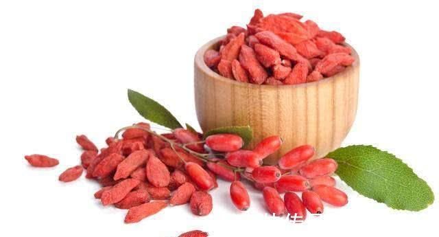 苦瓜|藏在身边的天然“胰岛素”, 糖尿病人每天吃一点, 降低血糖一身轻