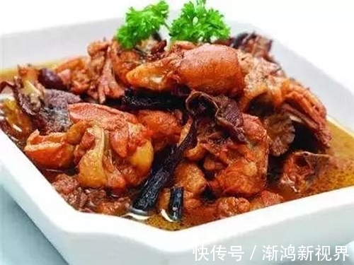 彩椒|好吃不长肉的下饭菜，炖的入味，炒的鲜香，再来一盘蘸酱，完美！
