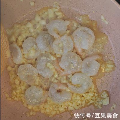 奶油虾仁乌冬面 | 香醇浓郁,好吃又低脂,必须安排啦