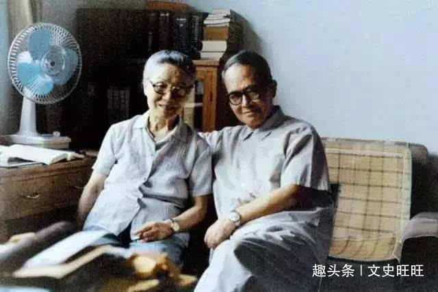 父亲&父亲偷看儿子的情书,看后哈哈大笑将来一定是好儿媳,我喜欢