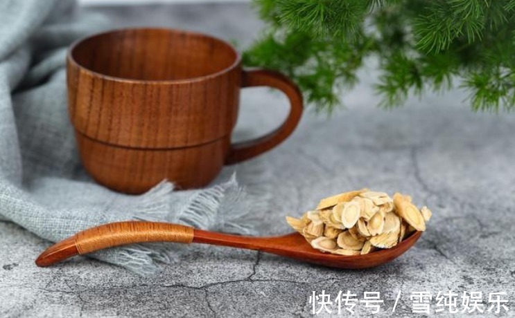 黄芪|今天才知道,黄芪不能随便泡水喝,为了健康,牢记3点,别再犯错
