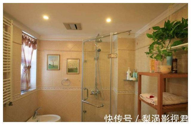 实用性|淋浴房装修重点是排水，如今流行这样装，排水速度快还大气时尚