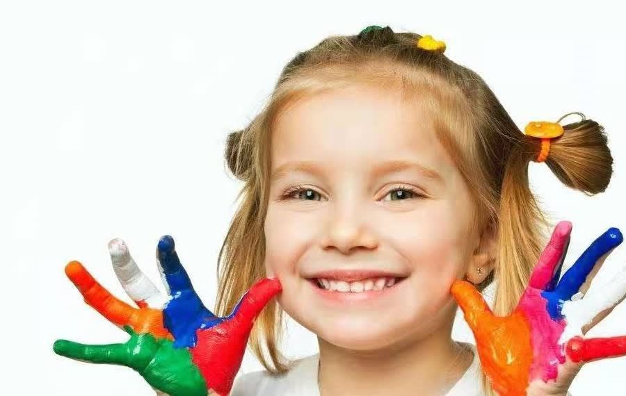 惟妙惟肖|孩子作业里“妈妈睡觉的样子”,老师看后笑翻,网友:画的超传神