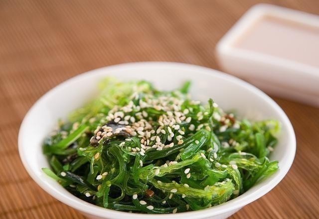 内分泌失调|甲状腺结节越来越常见?“祸根”已被揪出,3类食物赶紧撤离饭桌