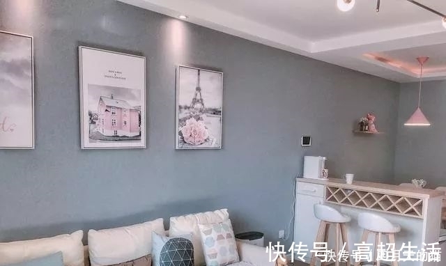 卡座|老婆请表哥装修漂亮极了，餐厅卡座真实用，电视墙特别喜欢，晒晒