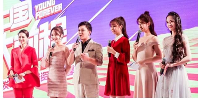 湖南卫视女主持人大洗牌：五小花中两人已掉队，新人冯禧迅速上位
