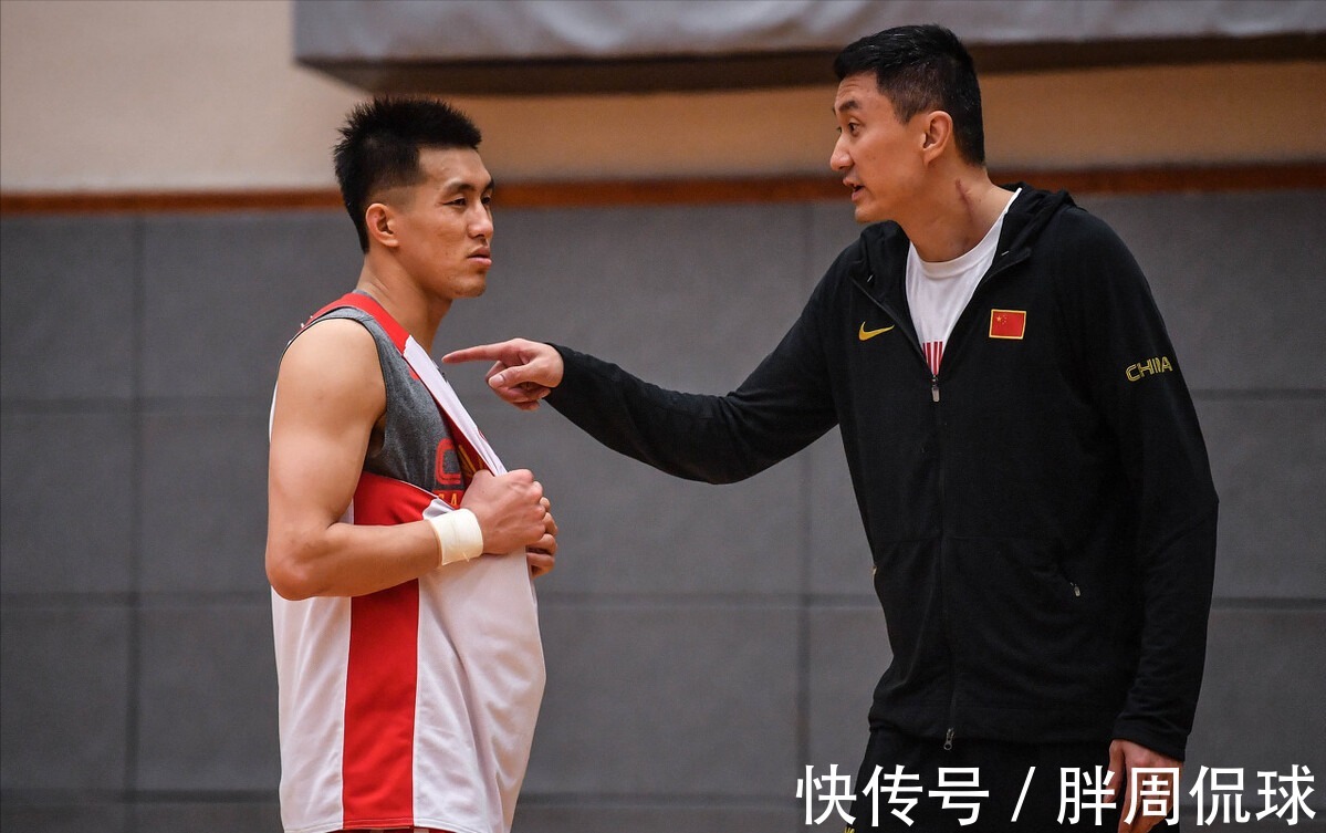 郭艾伦|国际篮联官宣亚洲第一后卫,杜锋爱徒当选,并非郭艾伦胡明轩