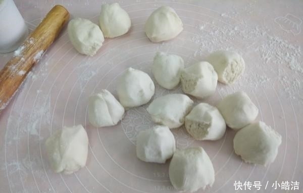 我家孩子最爱这早餐,简单快速好吃又营养,我家几乎天天做