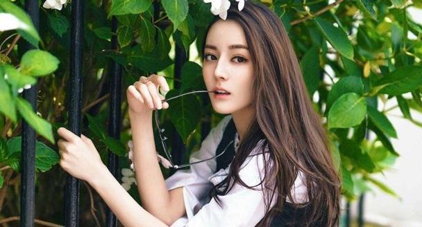 跑男团|《极限挑战》官宣定档，海报站位藏玄机，迪丽热巴张艺兴拒炒cp