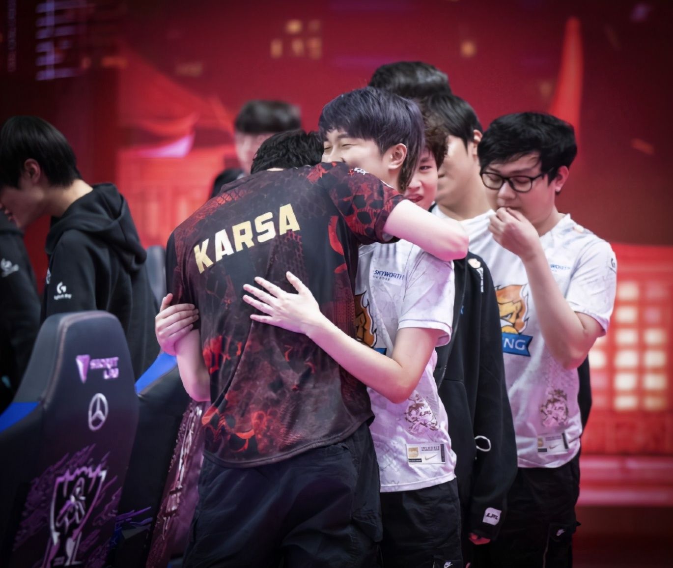 LPL|DWG夺冠后，LPL被国外玩家嘲讽：每年都有韩国选手拿冠军