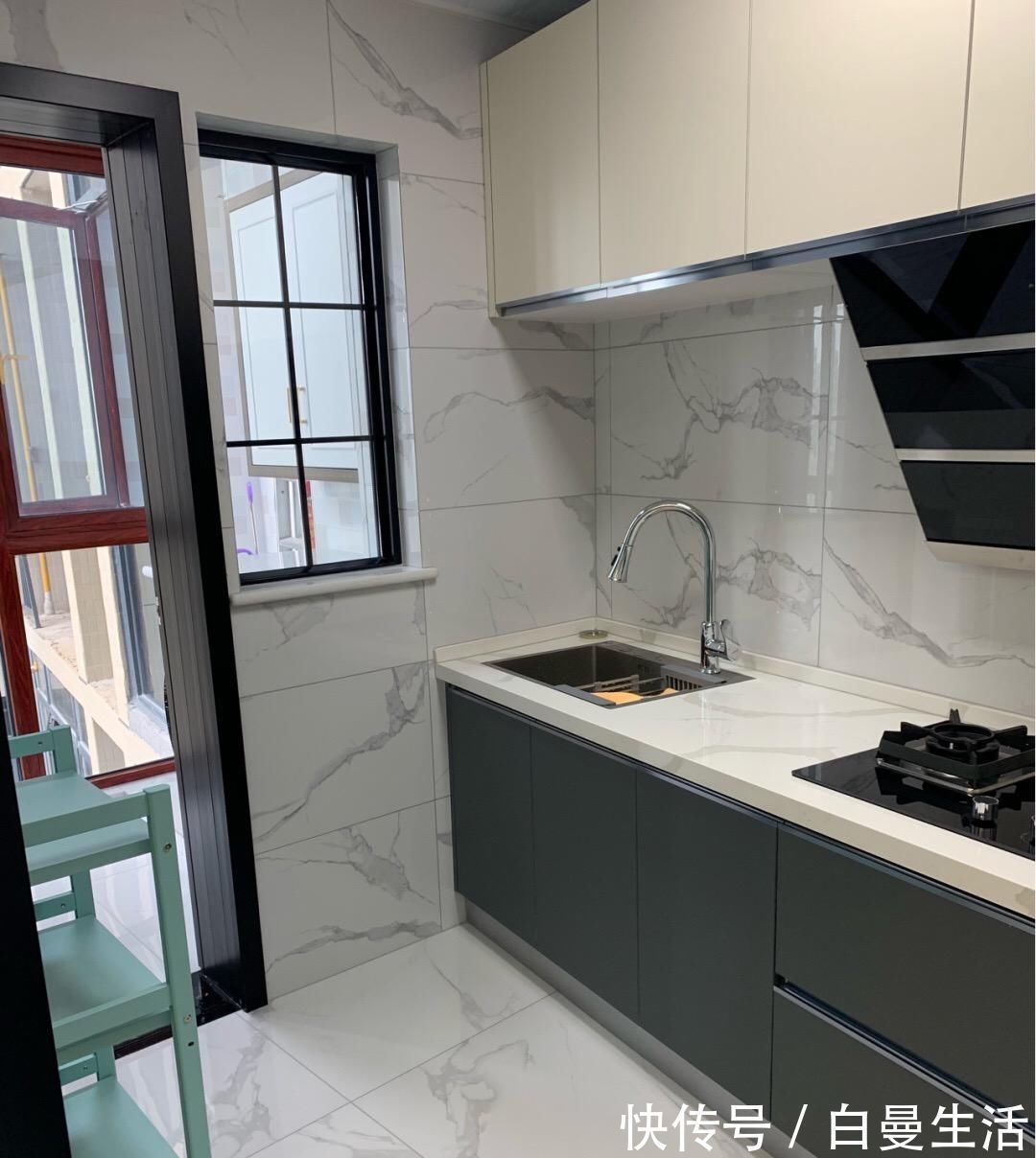 屋主|花了四个月终于完工,普通的装修,餐厅设卡座很实用,太聪明了