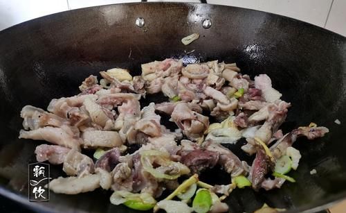 口味|烙印到灵魂里的早餐,口口味美,汤汁不剩,早起吃一碗真过瘾