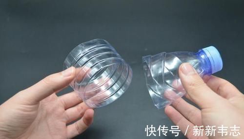 今天才知道,大蒜身上有机关,轻轻一碰蒜皮自动脱落,真的涨知识了