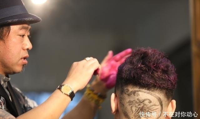 搞笑|带大家看一些奇葩另类的发型 超搞笑的