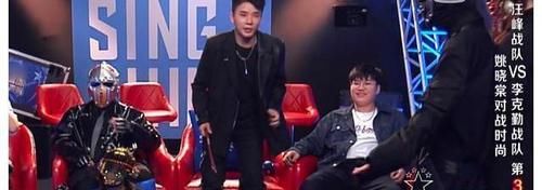 贺三|中国好声音:看了谭轩辕的微博,发现他基本无缘冠军