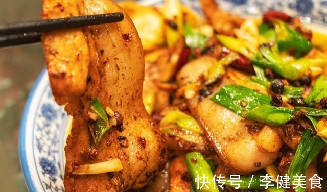 关键|回锅肉为何又老又柴大厨教你关键1步,出锅软糯鲜香,肥而不腻