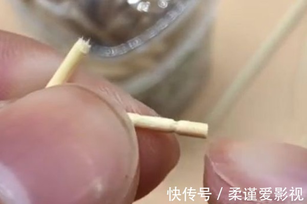 妙用|用了30年才知道，牙签顶部这个“小凹槽”的用途，学会受用一生