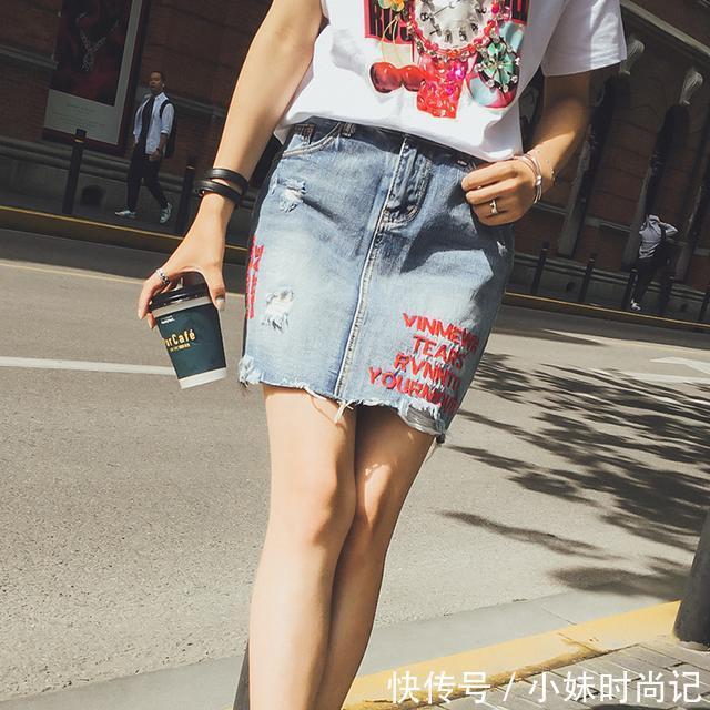 大长腿 小个子MM穿短裙,拉长腿部线条 调皮又显高还能减龄