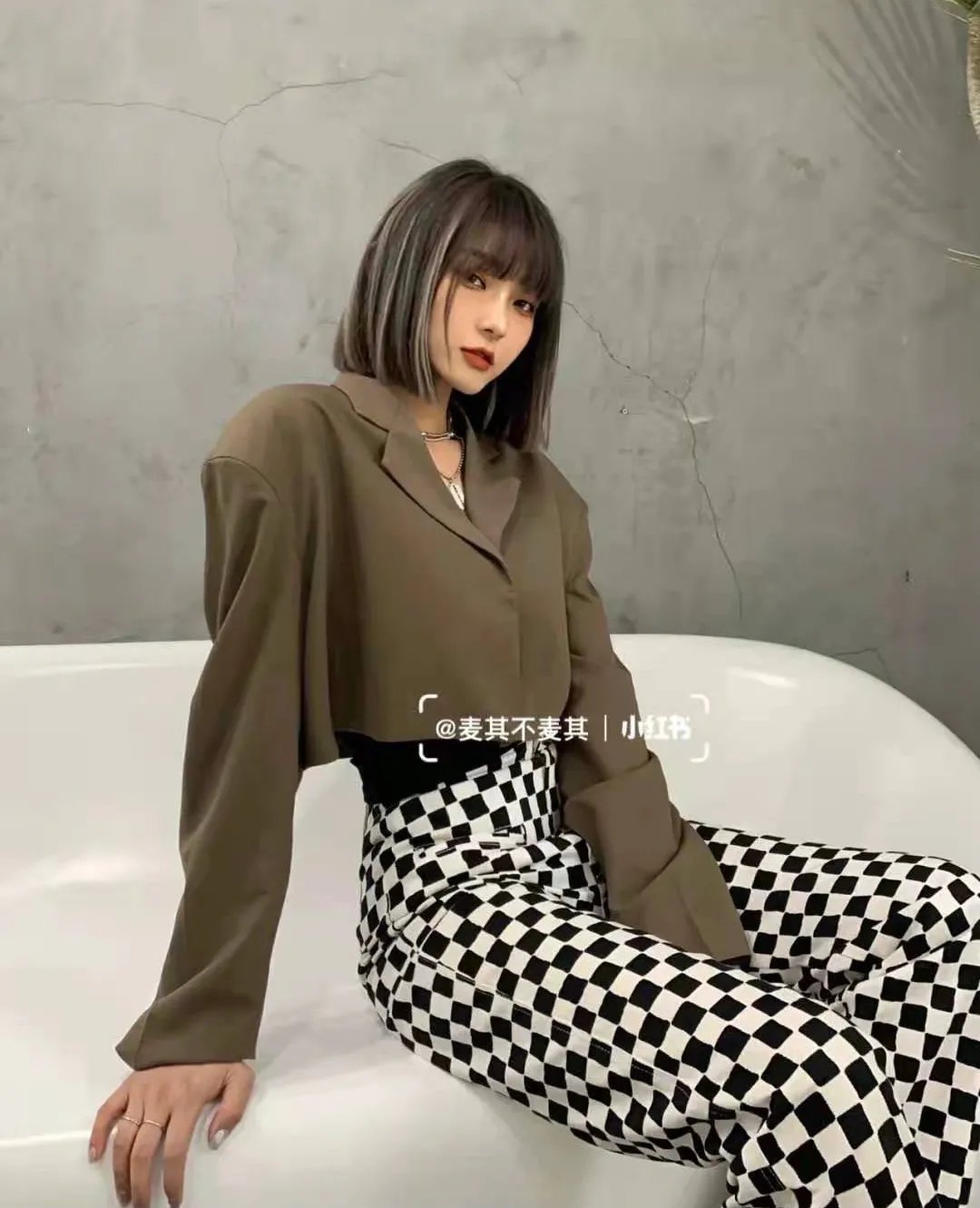 发型师|是时候染发了!今夏流行这6款发色,太显白了